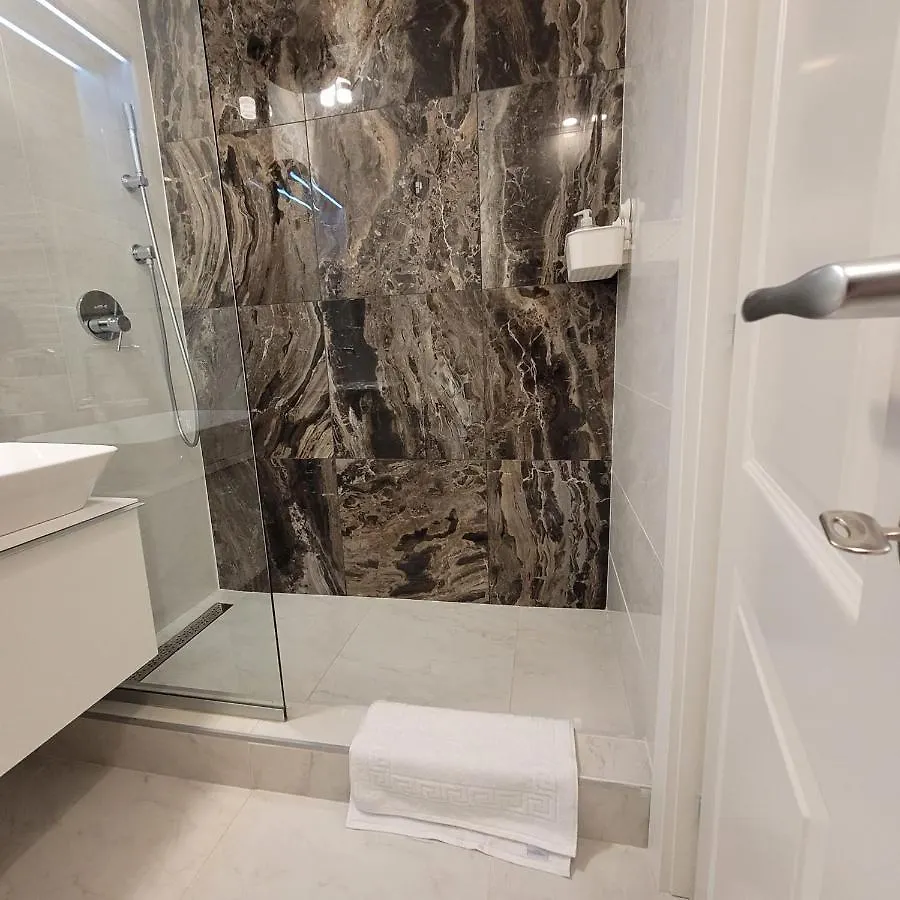 Apartament Studio 10 - Catedral Residence Bucharest - Free Parking România